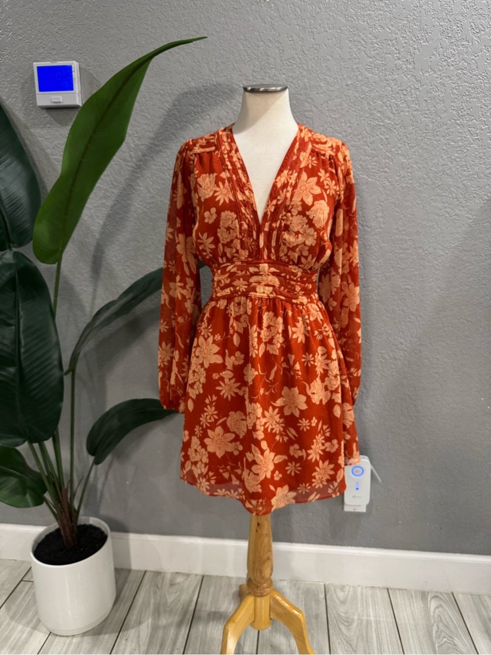 Lulu's Rust and Cream Floral V-Neck Mini Dress